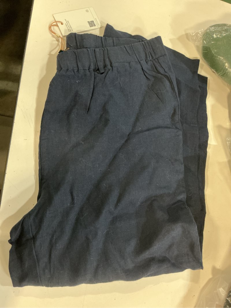 Condition photo showing As Is for quince 100% european linen pants, l, deep navy