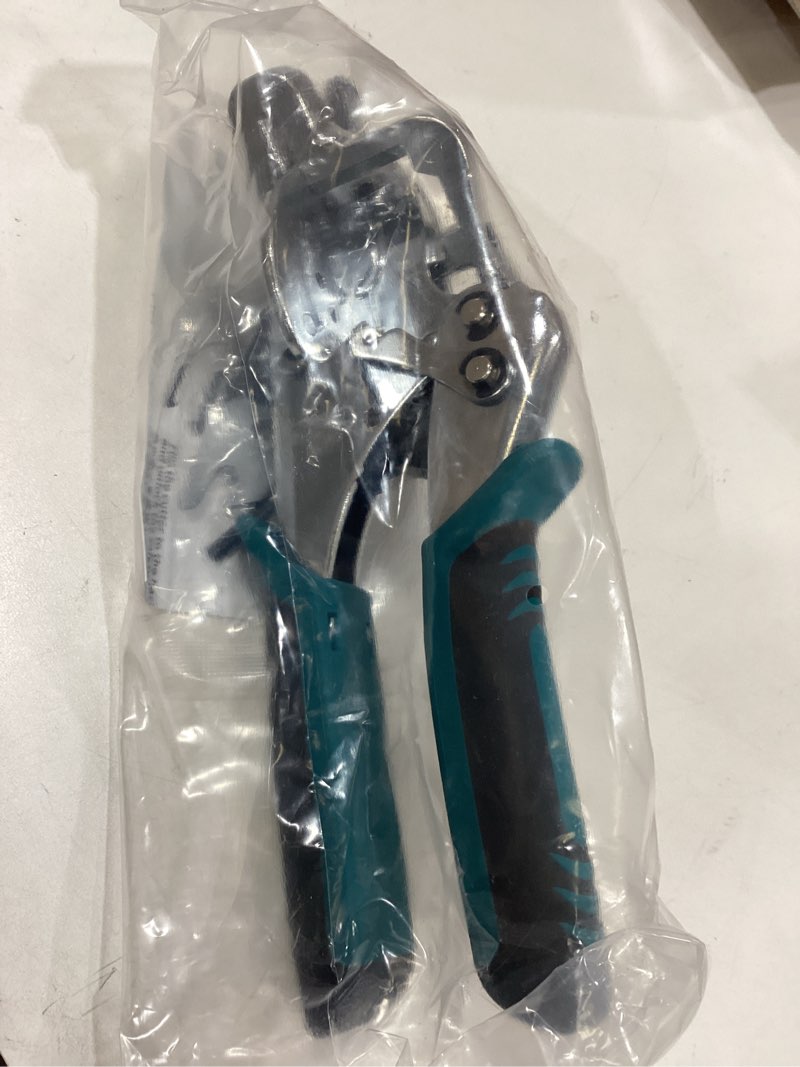 Condition photo showing New/Like New for o’shine 22.5 degree ratchet miter shears, 80% force reduction for angular cutting pvc molding, soft wood, shoe molding, quarter round cutting tool, trim cutter hand tool, w/ 1pc extra blade