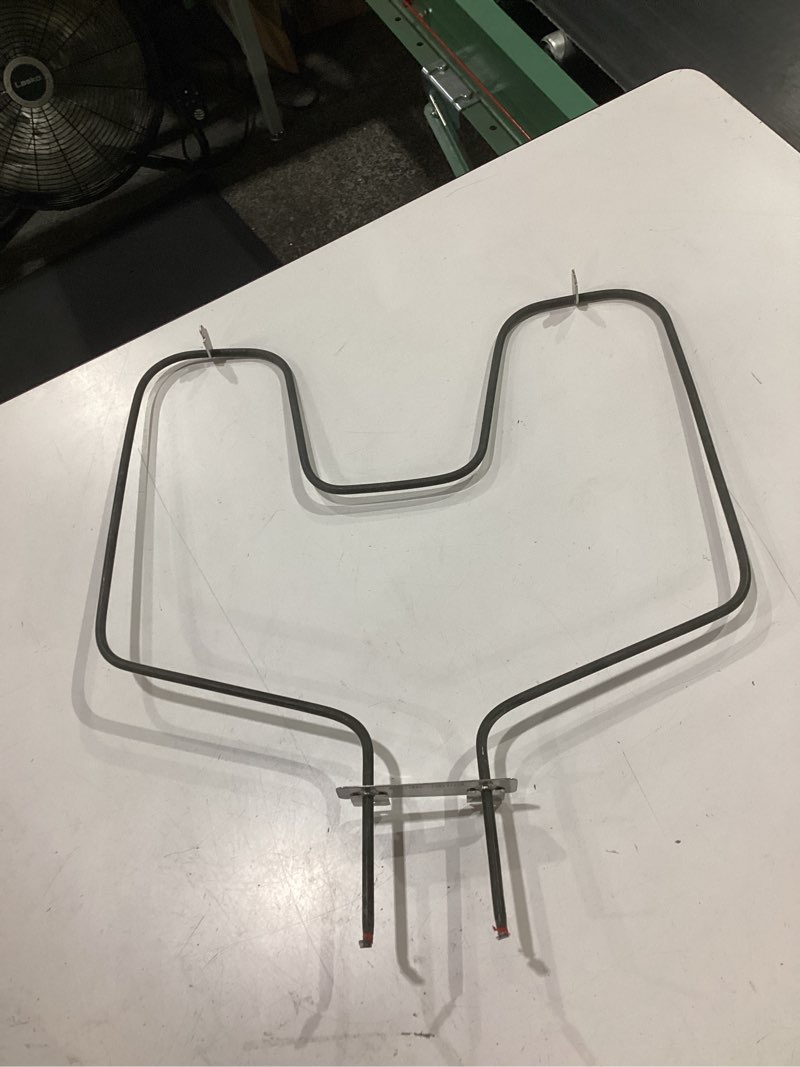Condition photo showing New/Like New for bake element wb44k5012 heating element replacement range bake element wb44k5012 for ge hot.point kenmore oven - replaces 325883,340521,8029,wb44k5012e,model #9119504190, 9114638812,and more