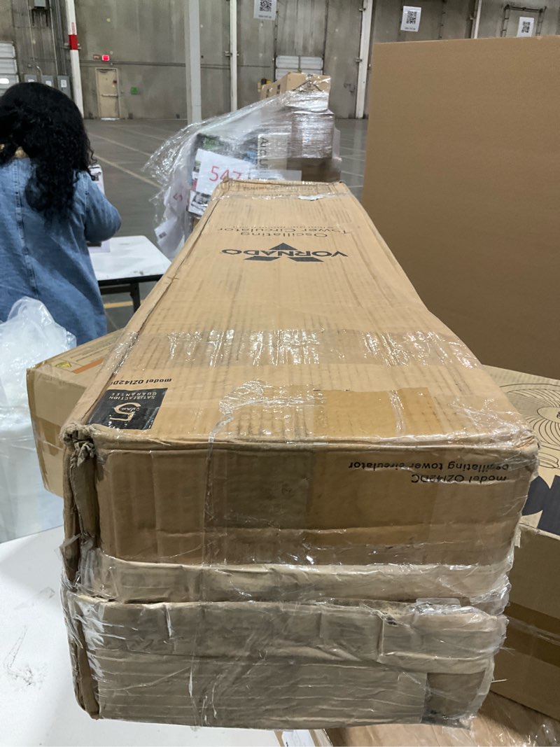 Condition photo showing New/Like New for Vornado OZI42DC Tower Fan with Remote and Timer, Oscillating Standing Fan for Bedroom, Variable Speed for Precise Control, Energy Saving Design for Whole Room Cooling, Indoor Floor Fan, Black OZI42DC (Energy Smart)