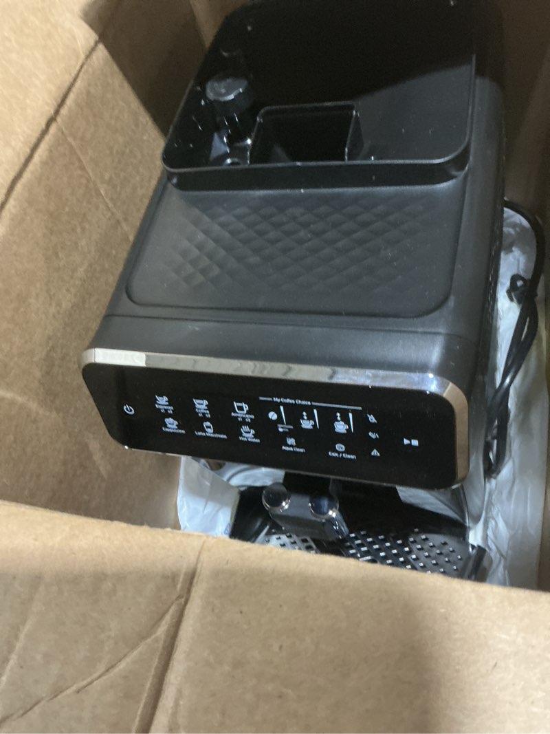 Condition photo showing Good Condition for PHILIPS 5500 Series Fully Automatic Espresso Machine, LatteGo Milk System, Integrated Grinder, 20 Hot & Iced Coffee Pre-Sets, Quick Start, SilentBrew, 15-Bar Pressure, Black Chrome (EP5544/94) Black, chromed