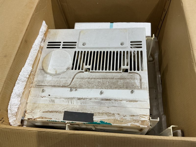 Condition photo showing As Is for midea 12,000 btu u shaped smart inverter window air conditioner - cools 550 sq ft, ultra quiet with open window flexibility - alexa/google assistant compatible - 35% energy savings, remote (updated) 12,000 btu (updated)