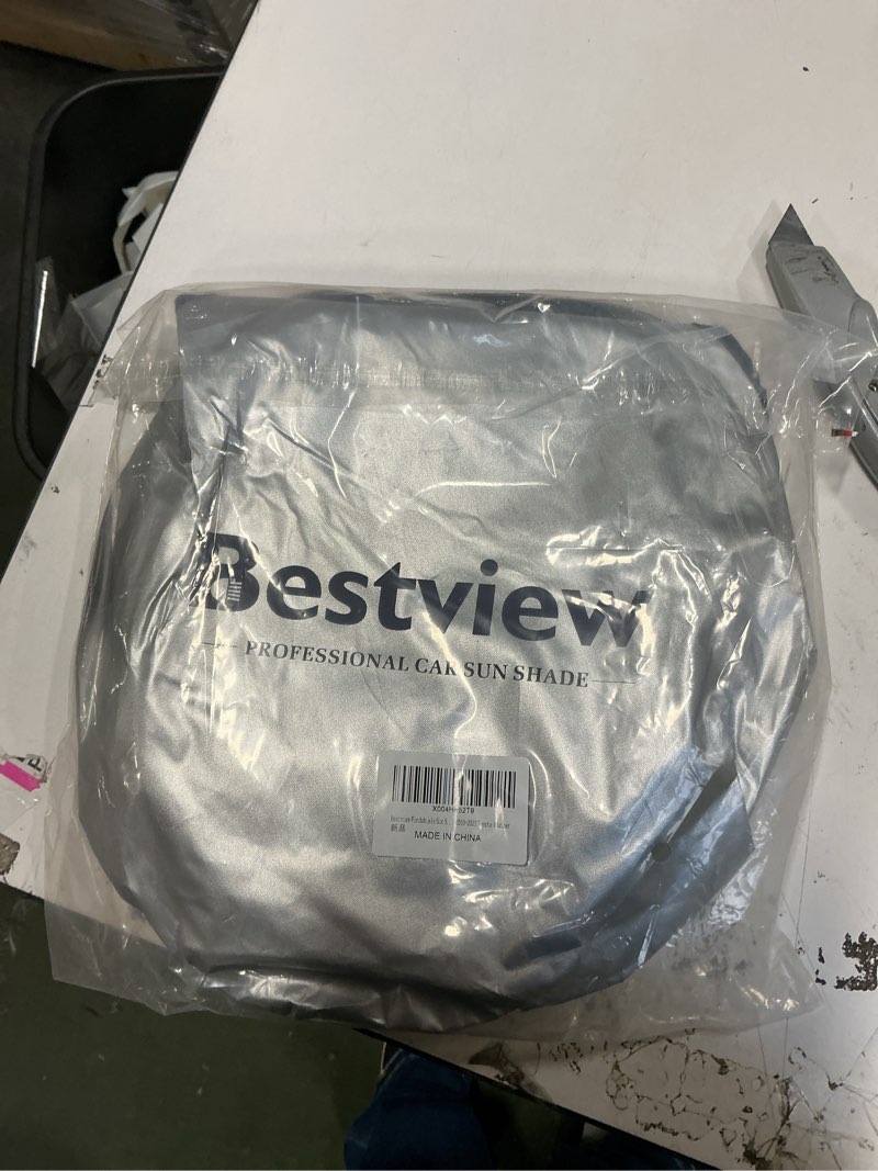Condition photo showing New/Like New for Untitled Item