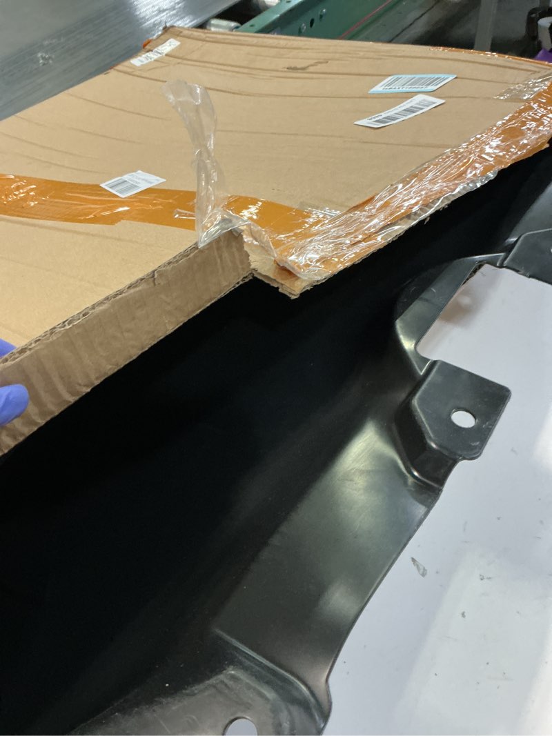 Condition photo showing Good Condition for ApplianPar Front or Rear Engine Splash Shield for Mercedes-Benz C300 C43 C63 C400 C450 CLS450 CLS53 E400 E450 E53 E63 GLC300 GLC43 GLC63 GLC350e AMG S