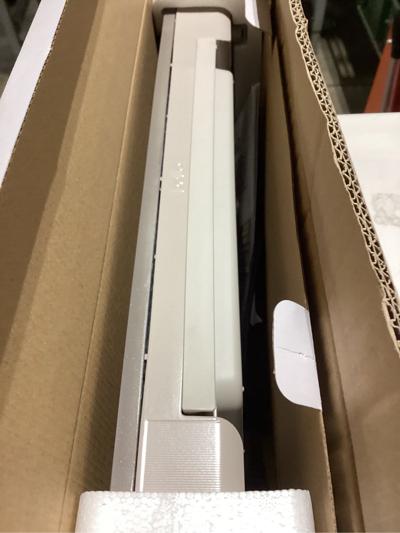 Condition photo showing Good Condition for bella 10" x 20" electric griddle with warming tray, evergood™ ceramic nonstick coating & removable temperature probe, dishwasher-safe drip tray & cool touch handles, 1500 watt, oatmilk 10" x 20" oatmilk + tray