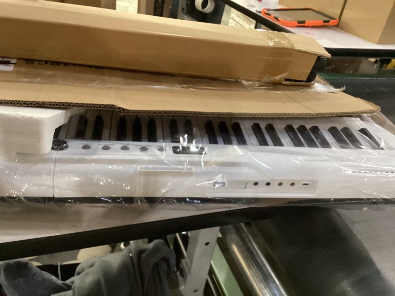Condition photo showing New/Like New for Similar to ***MUINS 88 Key Keyboard Case(Inner dimension: (55.1\"*17.1\"*6.7\"),digital piano Keyboard carrying travel case Gig bag,thickened waterproof foldable 600D Oxford cloth,Music Page Holder & Keyboard Stickers Large 88 Key Bag