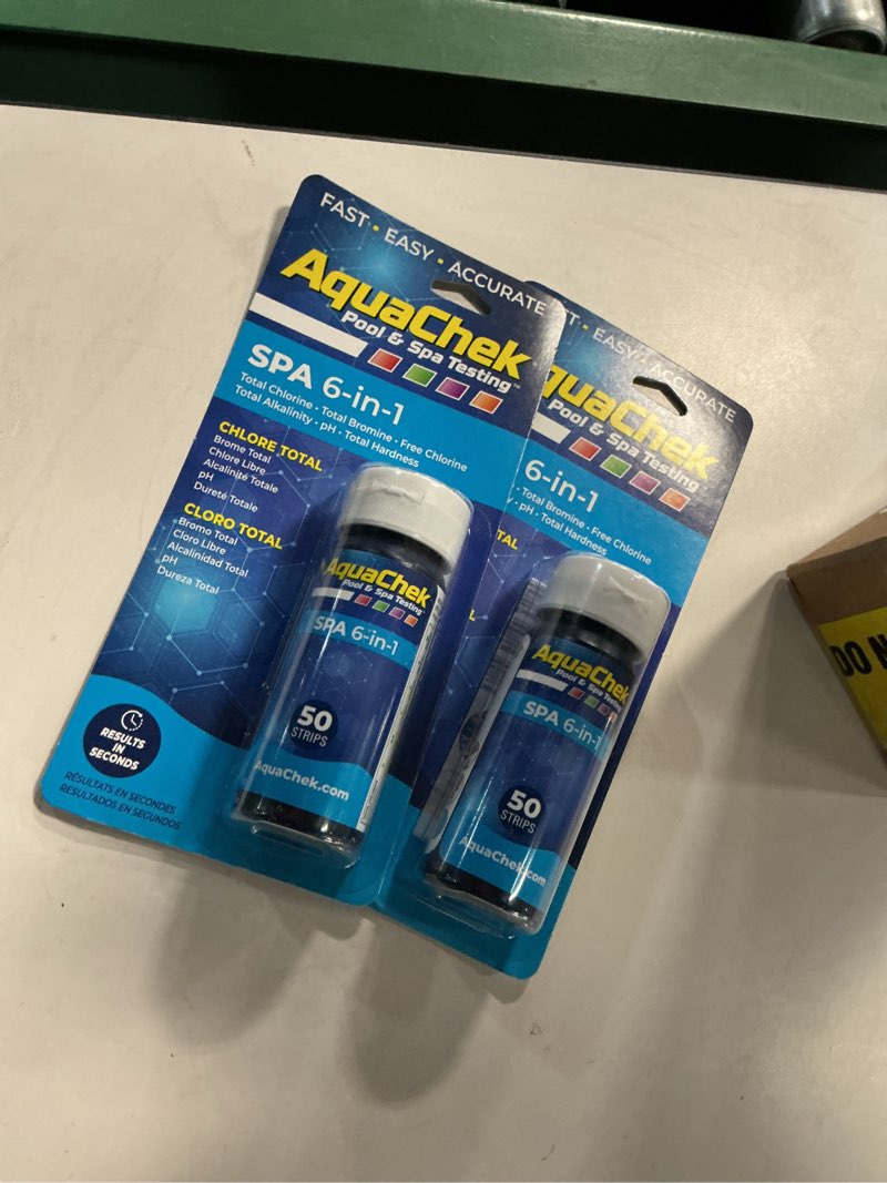 Condition photo showing New/Like New for AquaChek 552244-02 Spa 6-in-1 Test Strips (2 Pack) 2-Pack