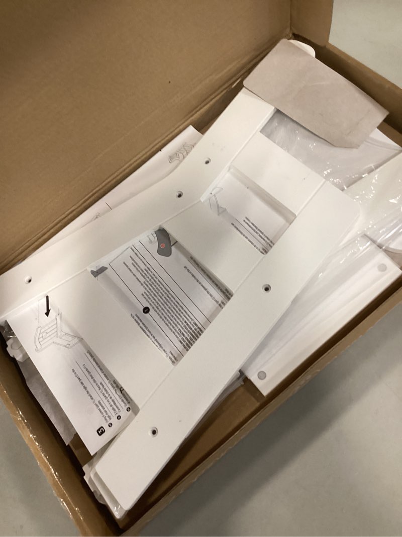 https://lotting-media.assets.bidfta.com/lotting_dc902cd0-a409-4ad5-ba58-39c963249a58
