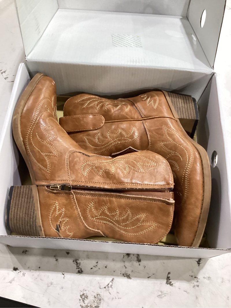 Condition photo showing Good Condition for rollda cowboy boots for women, short cowgirl booties with side zipper, ladies ankle western boots retro vintage snip toe chunky heel 6 brown