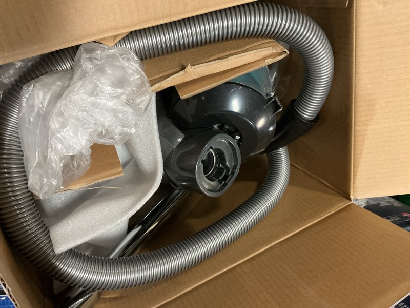 Condition photo showing Good Condition for CleanView® Multi-Cyclonic Bagless Canister Vacuum| 3003N