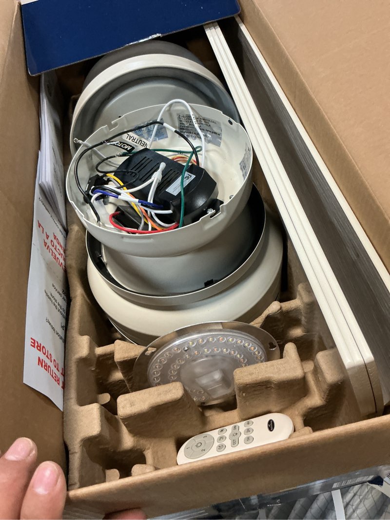 Condition photo showing Good Condition for harbor breeze calverton 52-in white with white/driftwood blades color-changing indoor flush mount ceiling fan with light and remote (5-blade)