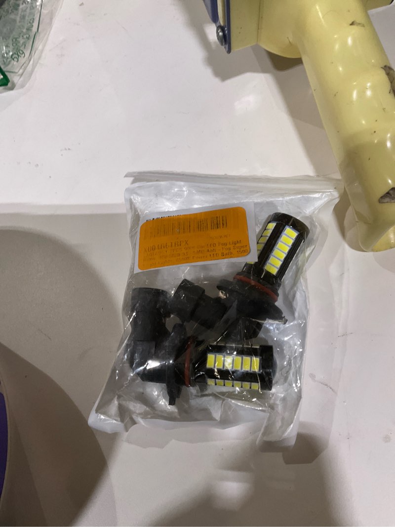 Condition photo showing As Is for GAOLAOSY 2PCS 9006 Car LED Fog Light Bulbs, 12V 5630 33-SMD Anti-Fog Super Bright Lights, 6500K Powe