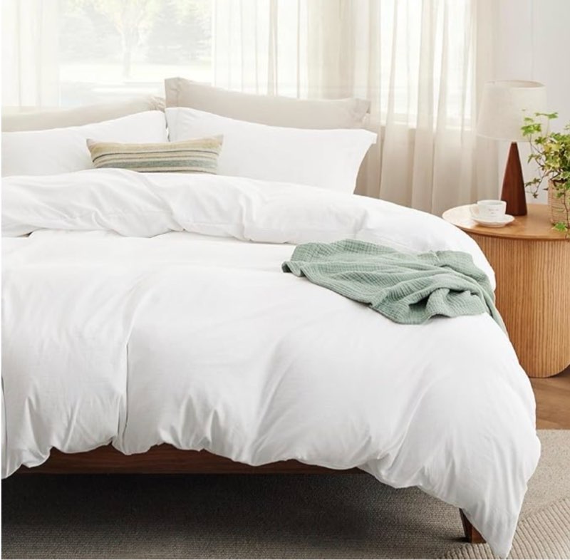 bedsure duvet cover king size with fitted sheet - 2 pieces prewashed cotton-like extra soft bedding set, includes 1 duvet cover 104x96 inches with zipper closure, 2 pillow shams, 1 fitted sheet, white