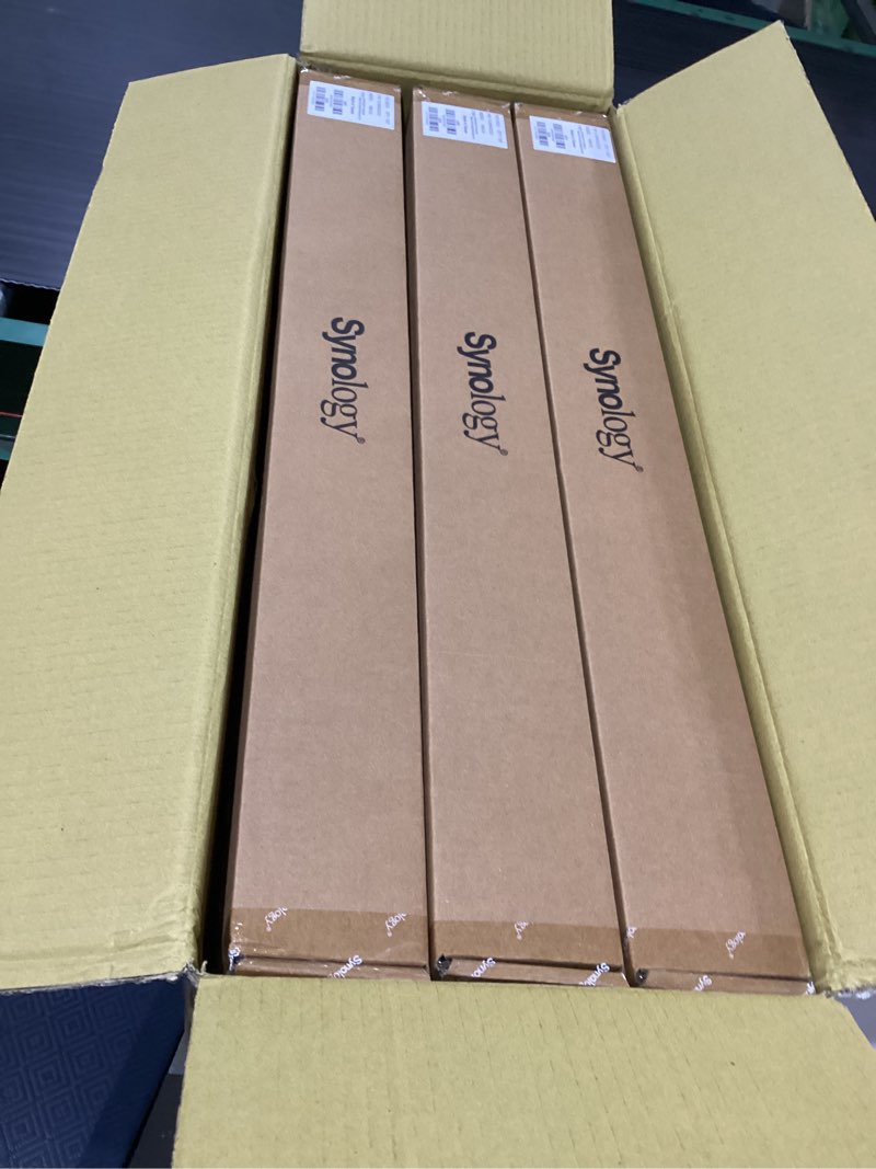 Condition photo showing New/Like New for synology 2u rail kit sliding for 1u/2u rs series