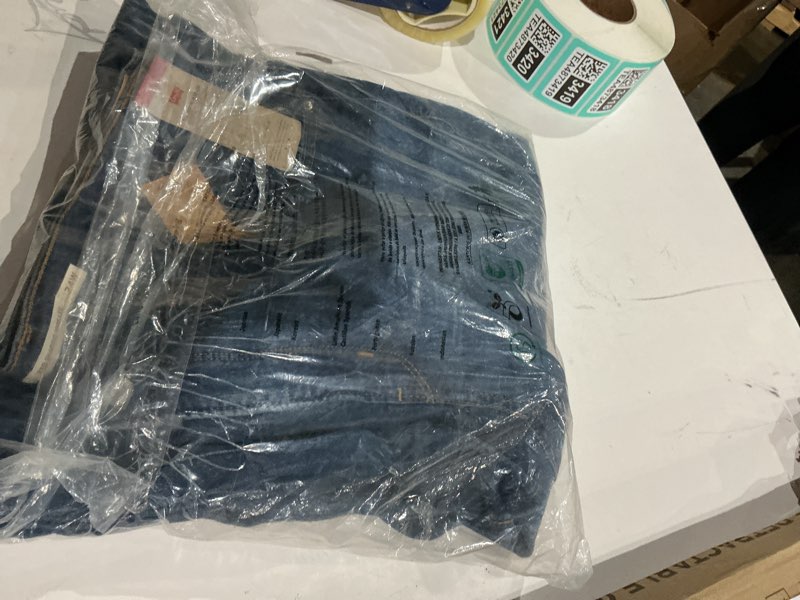Condition photo showing New/Like New for levi's womens 318 shaping wide leg clever girl 39 plus medium stretch