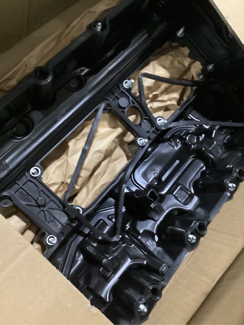 Condition photo showing Good Condition for MITZONE N55 Engine Valve Cover with Gasket Bolts Kit & Oil Cap for BMW 2010-2017 335i 535i 2011-2019 X5 X3 X6 2013-2015 740i 740Li 3.0L Part# 11127570292 Black-New