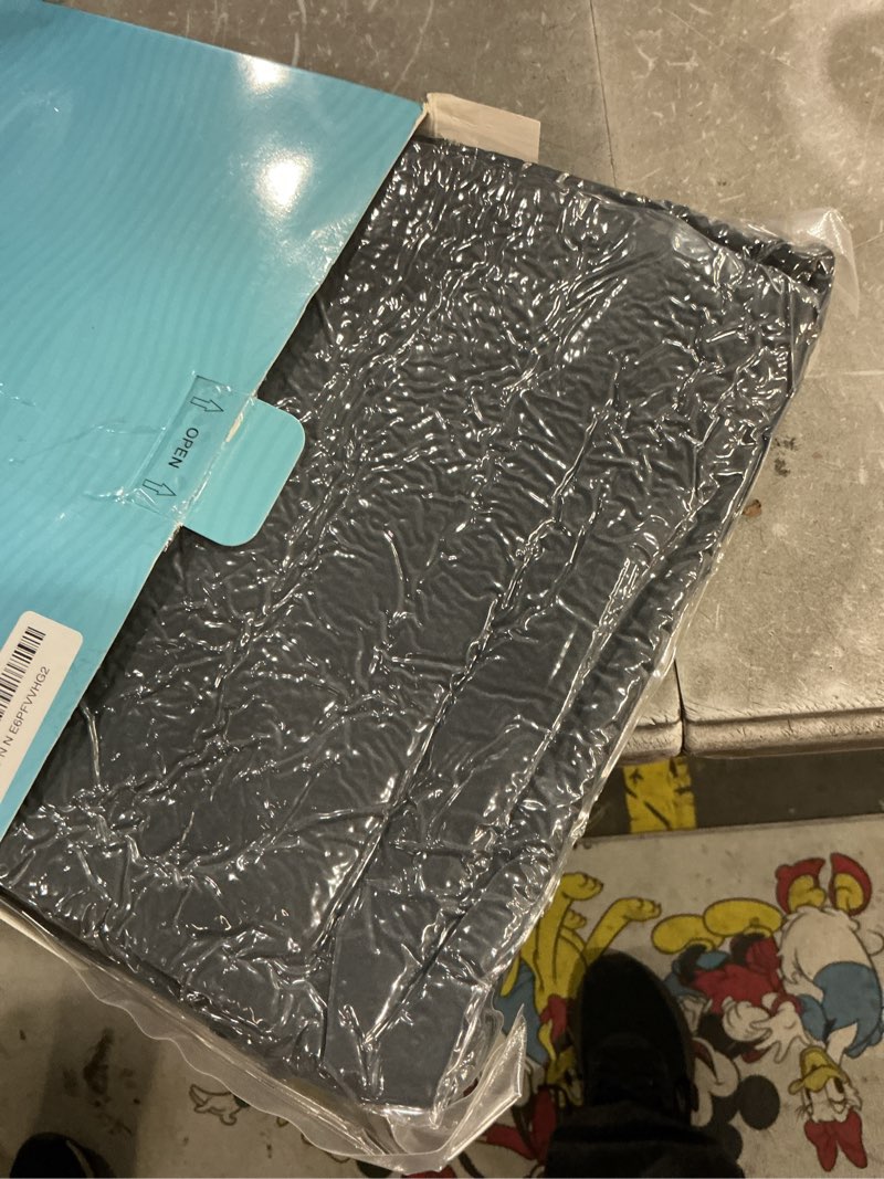Condition photo showing New/Like New for sunsleek washable pee pads for dogs 72"x72" extra large super absorbent non-slip reusable puppy pads for playpen, crate, floor, waterproof pet training mats for quick-dry whelping pads & incontinence gray 72x72 inch (pack of 1)