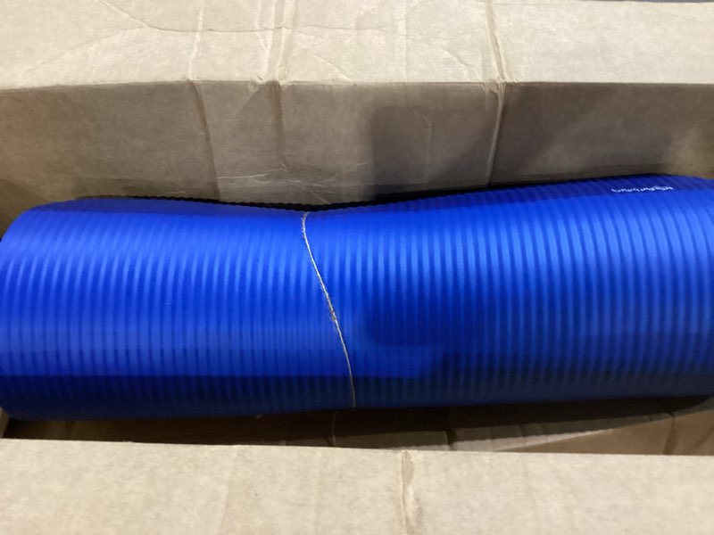 Condition photo showing Good Condition for amazon basics extra thick exercise yoga mat with carrying strap blue 1/2 inch