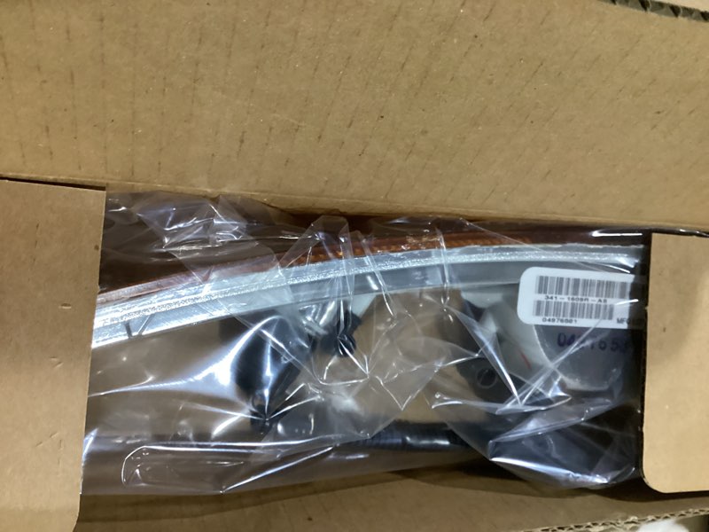 depo 341-1609r-as replacement passenger side turn signal light (this product is an aftermarket product. it is not created or sold by the oe car company) passenger side (rh)