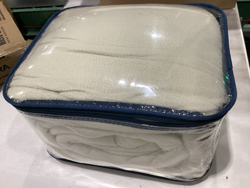 Serta Reversible Fleece to Sherpa Electric Blanket, Fast Heating, Auto Shut Off Timer, Multi Heat Se