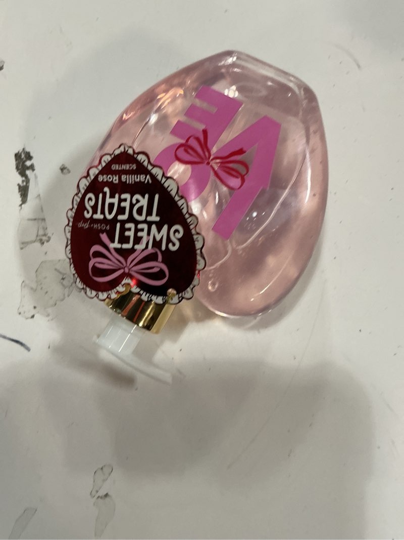 Condition photo showing Good Condition for Novelty Decor Plastic Hand Soap Dispenser: Simple Pleasures Shaped Bottle with Scented Liquid Soap - Decorative Hand Pump Refillable Soap Dispenser for Kitchen and Bathroom (Heart) - 500ML Pink Heart
