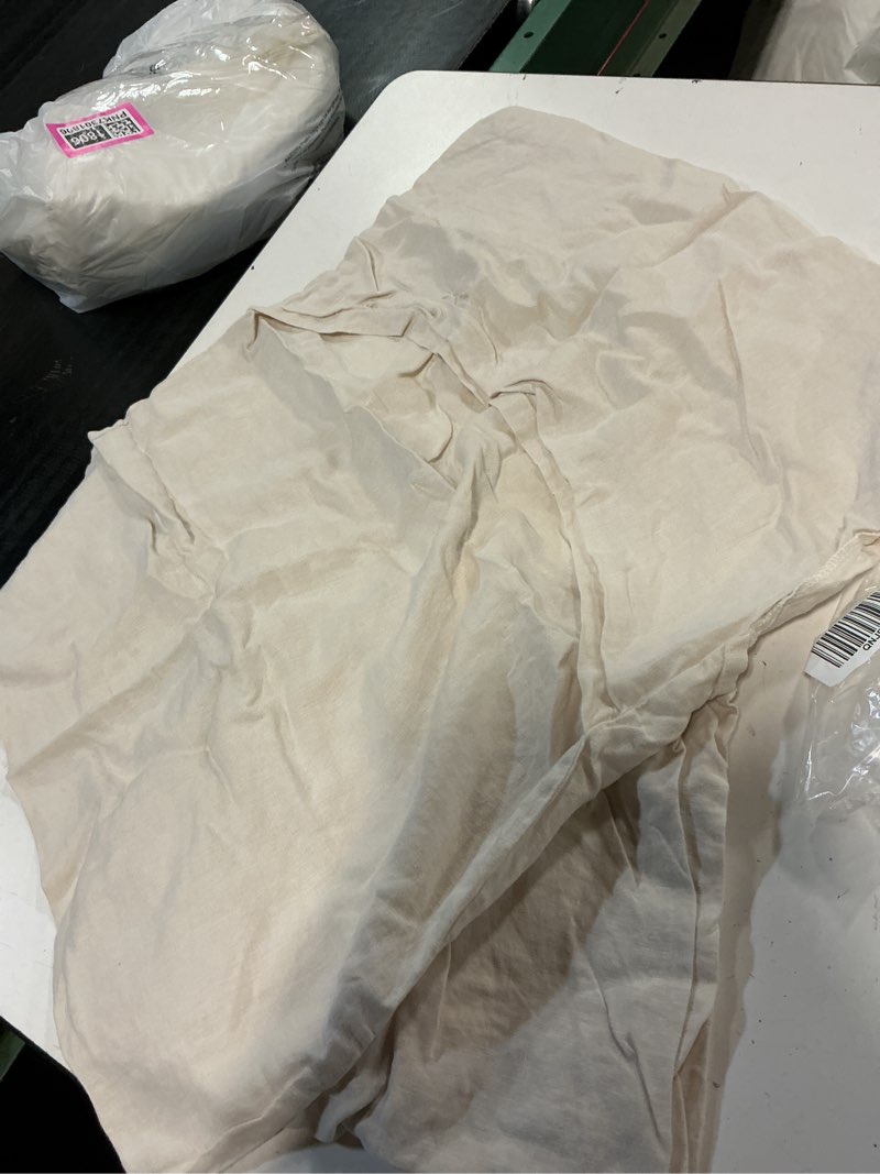 Condition photo showing Good Condition for european linen sham set, standard, sand