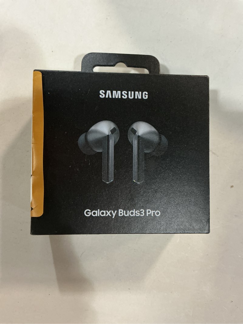 Condition photo showing New/Like New for samsung galaxy buds 3 pro ai true wireless bluetooth earbuds, noise cancelling, sound optimization, redesigned comfort fit, silver [us version, amazon exclusive, 2yr warranty] silver buds 3 pro buds 3 pro only