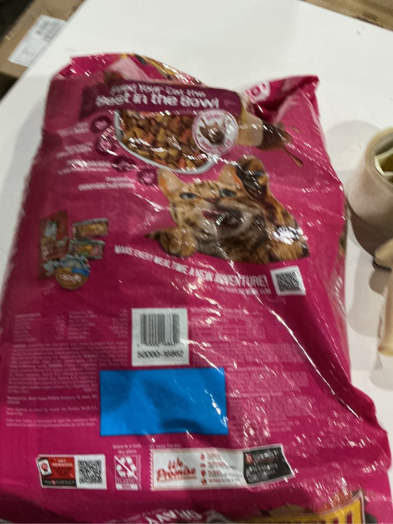 Condition photo showing Good Condition for purina friskies gravy swirlers with flavors of chicken, salmon and gravy dry cat food - 16 lb. bag 16 pound (pack of 1)