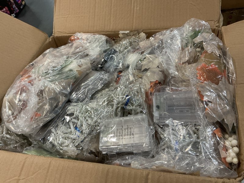 Condition photo showing Good Condition for Neutral Fall Garland for Mantle Fireplace - 2 Pack Total 24Ft Outdoor Autumn Leaves Decor for Home Front Door with Pumpkins Indoor Maple for Farmhouse Stairs Porch Halloween Thanksgiving Decorations 12Ft 2