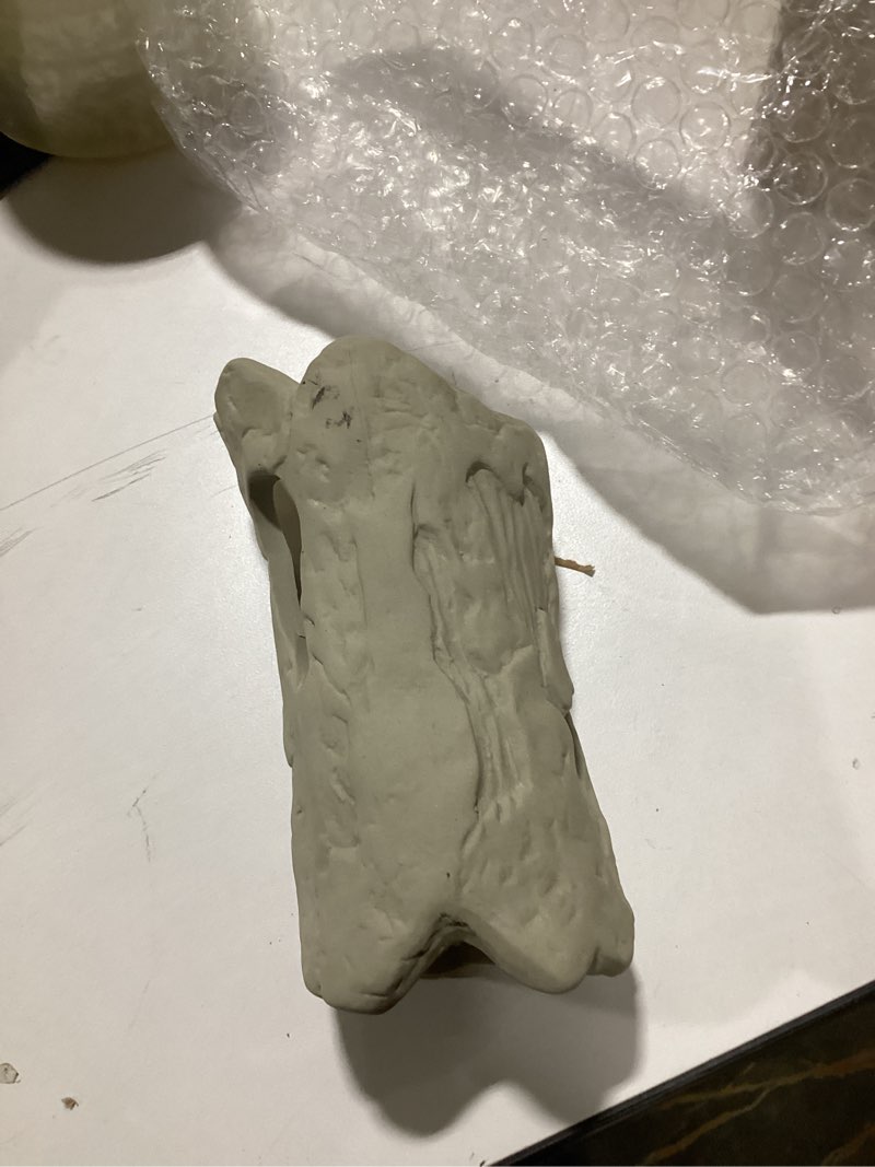 pewyoke Aquarium Betta Fish Cave Accessories, Ceramic Hideaway Rock Cave for Aquatic Pets,Rock Cave 