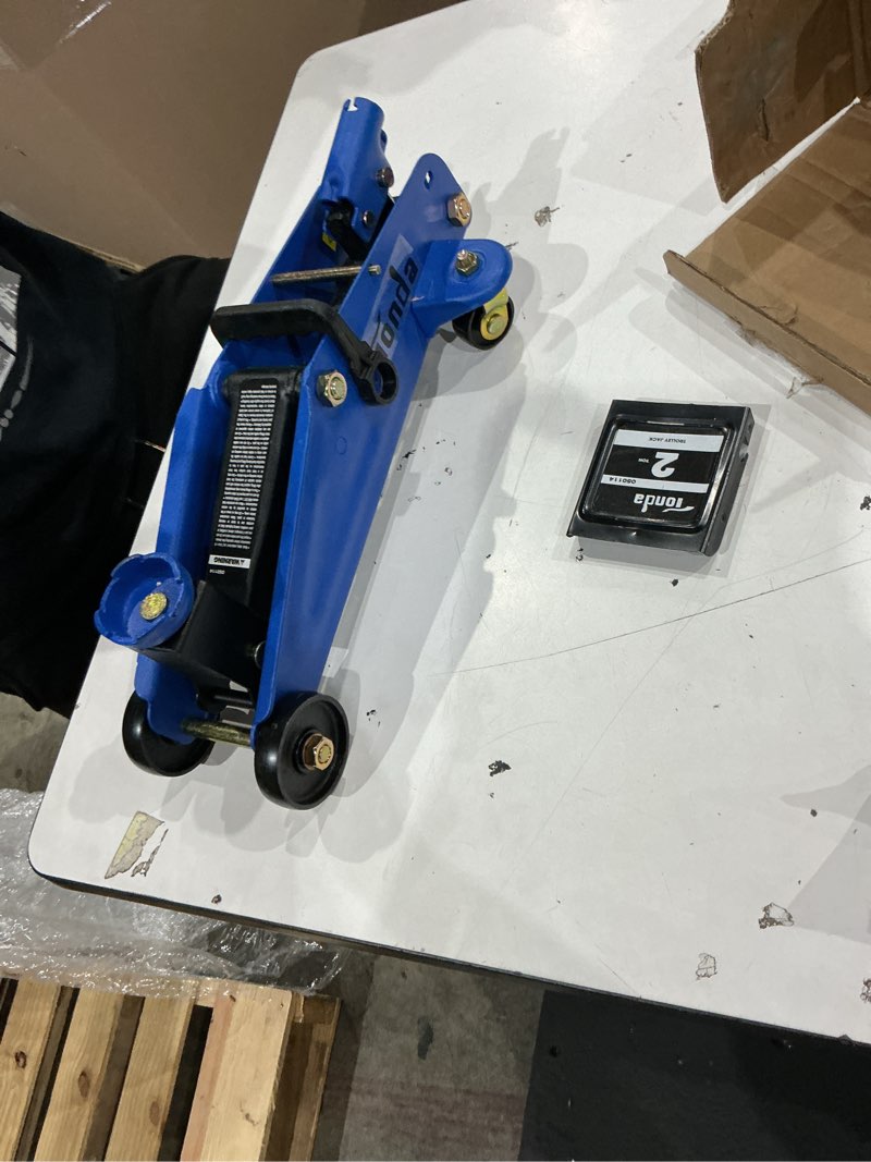 Condition photo showing As Is for tonda floor jack, hydraulic portable car jack, 2 ton (3,800 lb) capacity, blue 2t blue