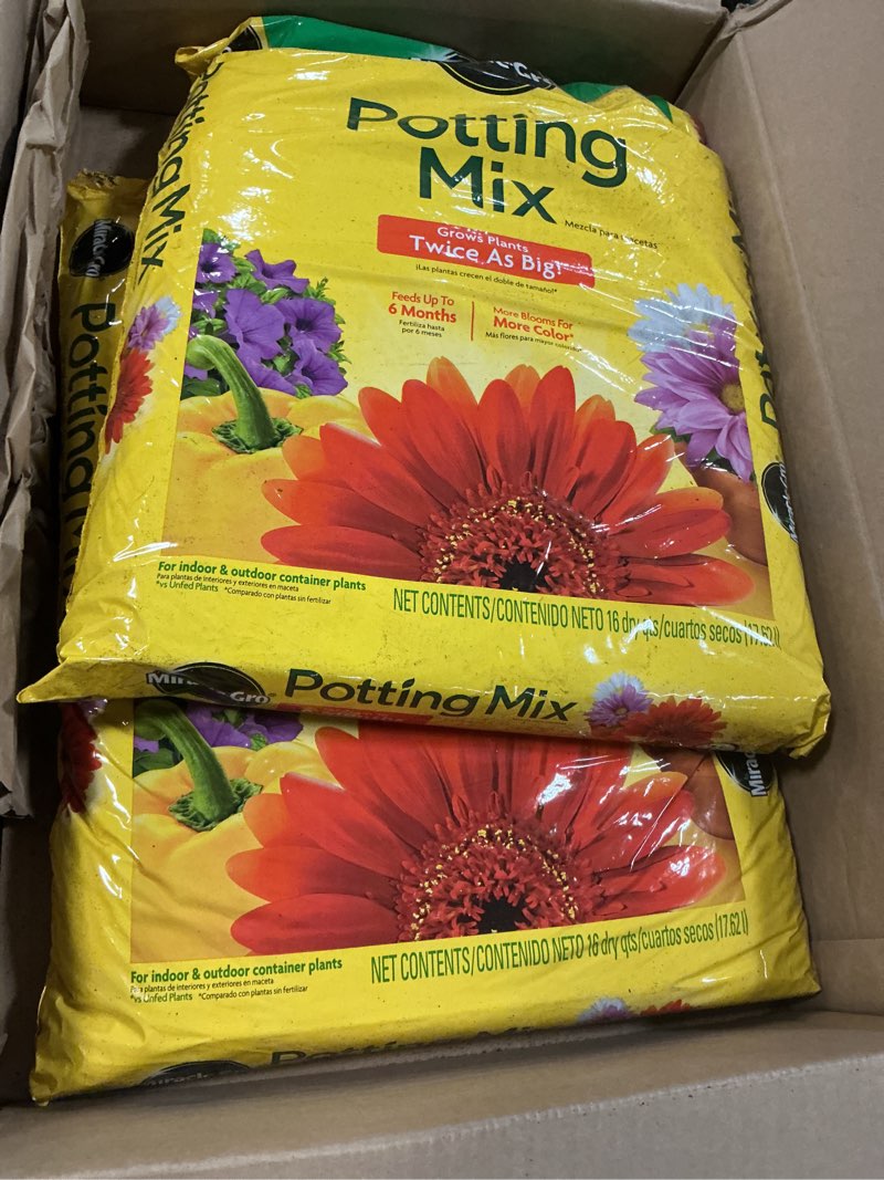 Condition photo showing New/Like New for miracle-gro potting mix - for container plants, flowers, vegetables, shrubs, annuals, perennials, potting soil mix, feeds up to 6 months, 16 qt. (2-pack) 0.53 cu. ft. 16 qt