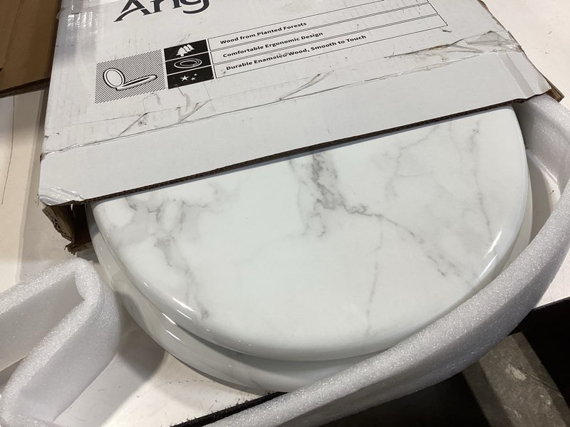 Condition photo showing Good Condition for angel shield marble toilet seat durable molded wood with quiet close,easy clean?quick-release hinges (round,white marble) round-16.5“ white marble-round