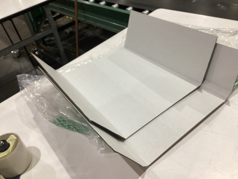 Condition photo showing Good Condition for chell mini size trifold poster board, 16" x 24", small corrugated project boards, white, 2 pack white 2