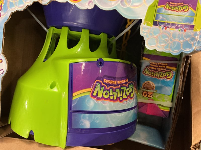 Condition photo showing Good Condition for gazillion ultimate bubble craze machine - color changing led lights - easy-to-use bubble maker - perfect for parties - includes 1l solution