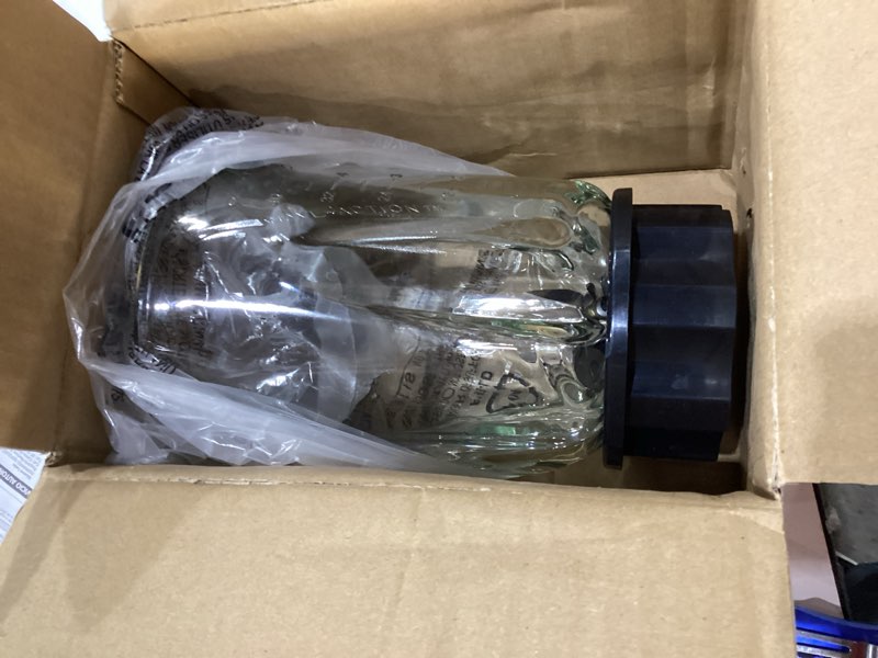 Condition photo showing Good Condition for Hamilton Beach Wave Crusher Blender For Smoothies With 40 Oz Glass Jar and 14 Functions, Ice Sabre Blades & 700 Watts for Consistently Smooth Results, Black + Stainless Steel (54221) Stainless Steel Blender