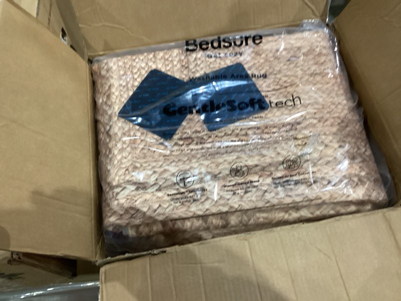 Condition photo showing Good Condition for Bedsure 8x10 Printed Jute-Look Rug for Living Room, Machine Washable Rugs, Jute-Look Rug, Non-Slip Backing, Non-Shedding 8'x10' 09 - Printed Jute