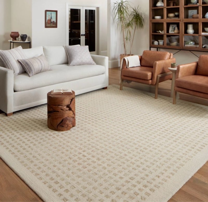 Chris Loves Julia x Loloi Polly Handmade Ivory/Natural Rug