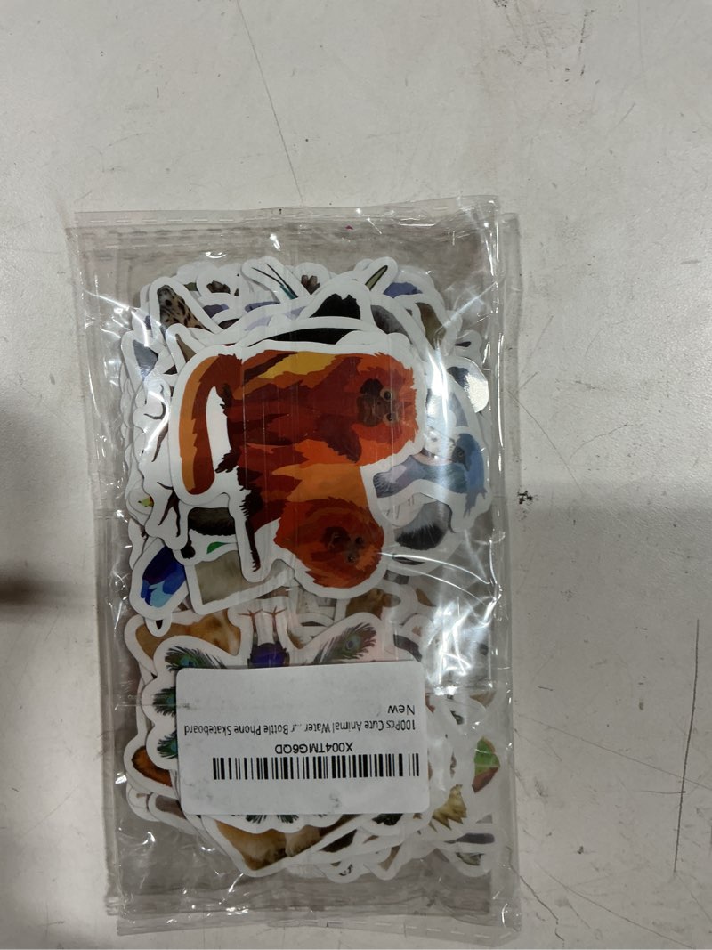 100Pcs Cute Animal Water Bottle Stickers for boy Girl Teen Adult Student Cute Summer Waterproof Viny