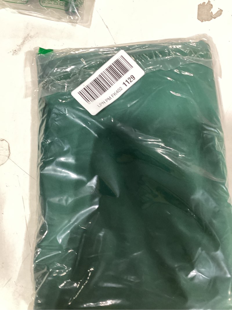Condition photo showing New/Like New for JUSPURBET Dark Green Throw Pillow Covers Set of 2 Decorative 22x22 Velvet Pillow Covers for Couch Sofa Bed Soft Cushion Covers Cases with Invisible Zipper for Living Room Home Decor Dark Green 22" x 22" (Pack of 2)