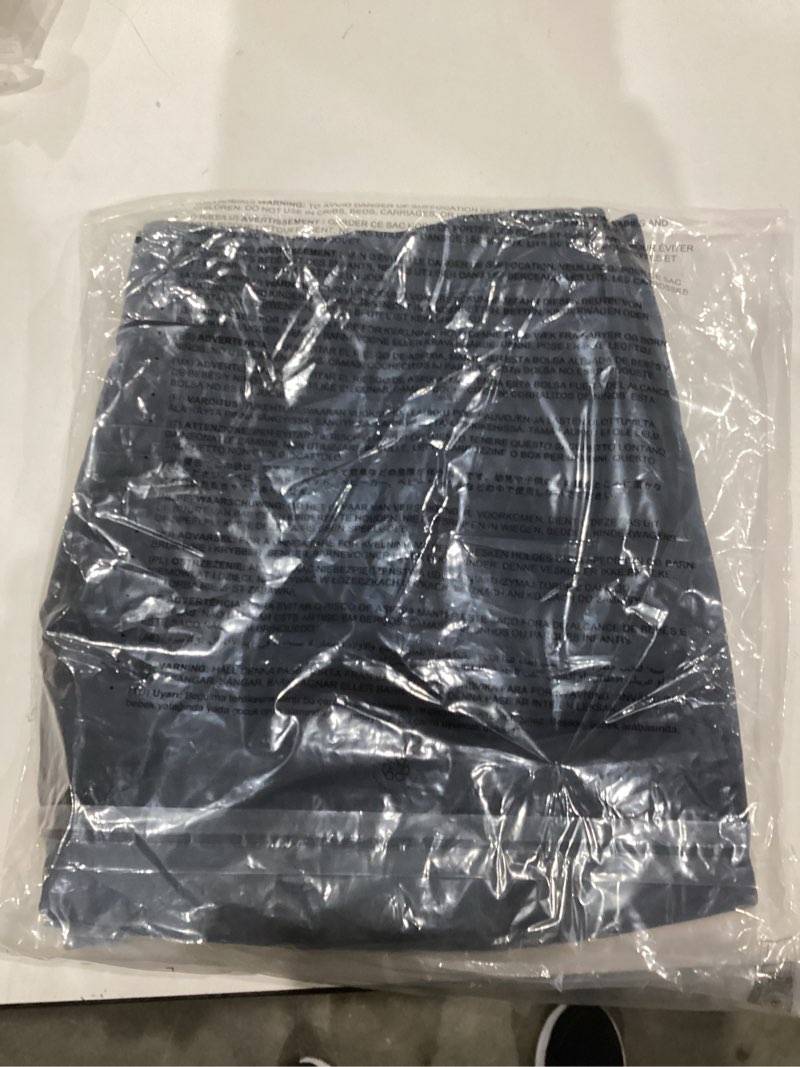 Condition photo showing As Is for Amazon Essentials Men's Slim-Fit 7" Chino Shorts, Dark Navy, 31