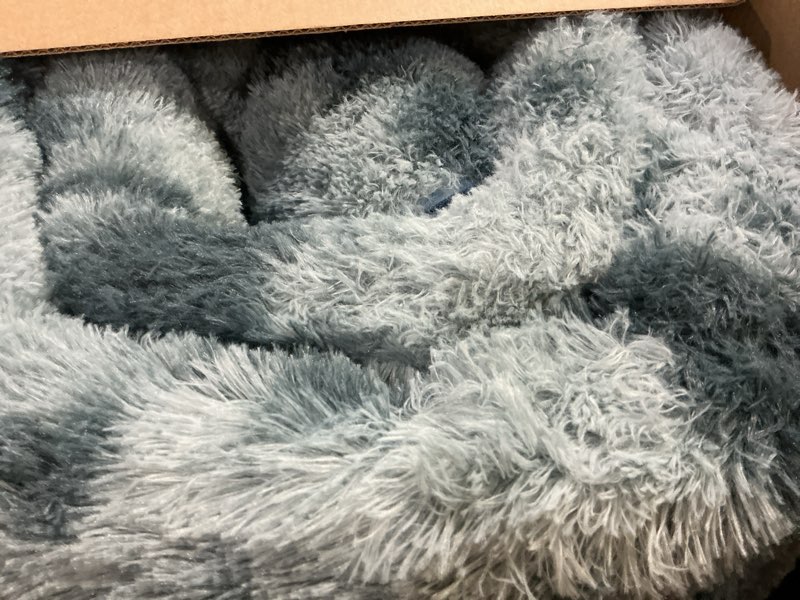 Condition photo showing As Is for 8x10 Area Rugs for Living Room Bedroom, Ultra Soft Fluffy Tie-Dyed Blue Grey Large Rug Carpet for Bedroom, Upgrade Non-Slip Fuzzy Shag Rugs for Nursery Boys Girls Kids Room Modern Indoor Home Decor 8x10ft Tie-dyed Blue Grey