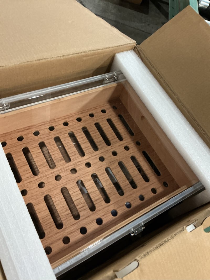 Condition photo showing Good Condition for vallume acrylic humidor box,high-definition transparent cigar case,lock latches and 90-degree opening hinges cigar box,cigar accessory drawer,digital hygrometer and humidifier,holds about 50-60 cigars large size