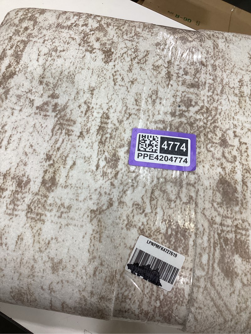 Condition photo showing Good Condition for washable area rug 8x10, large soft rugs for living room vintage beige carpet 8x10 area rugs for bedroom dining room non-slip stain resistant under table rug beige 8' x 10' (rectangular)