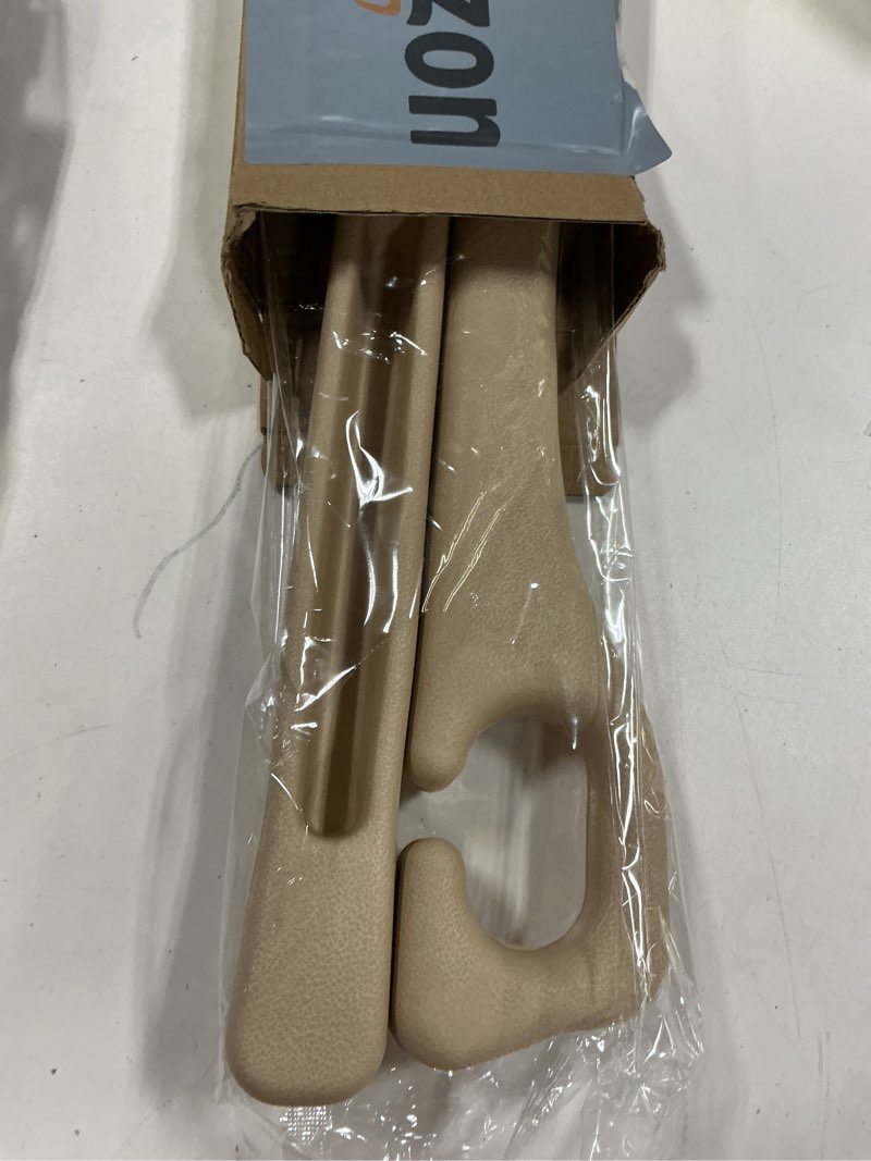 Condition photo showing Good Condition for No Drop Seat Guard, Car Seat Gap Filler, Drop seat Gap fillers Between Seat and Console Stop Things from Dropping (Beige)