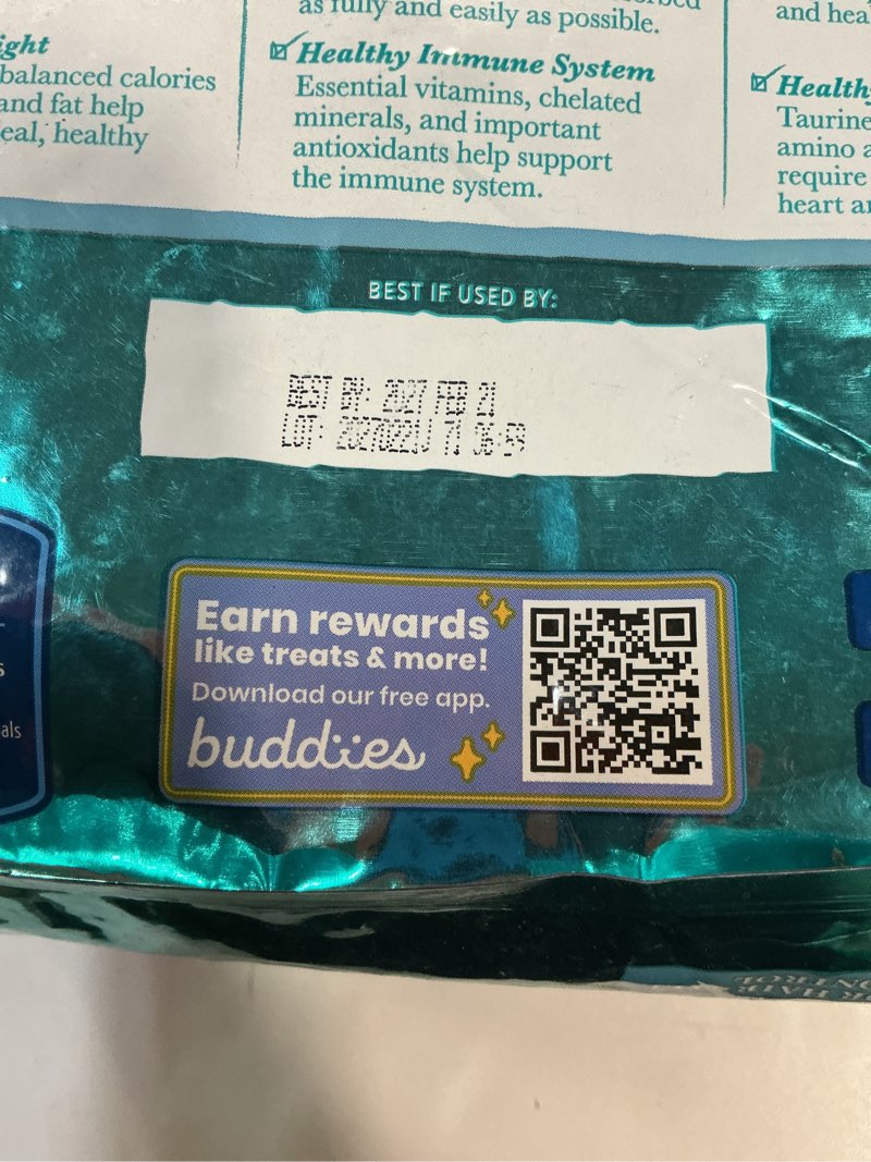 Condition photo showing New/Like New for BBD: Feb 2027- Blue Buffalo Wilderness High-Protein, Grain-Free Natural Dry Food for Adult Cats, Indoor Hairball Control, Chicken, 11-lb. Bag