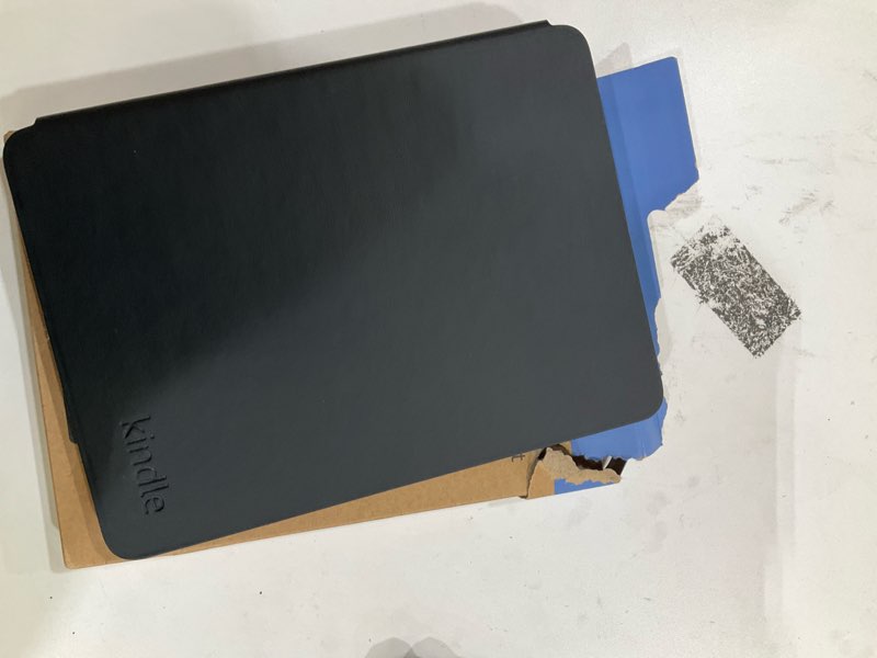 Condition photo showing Good Condition for Kindle paper white cover