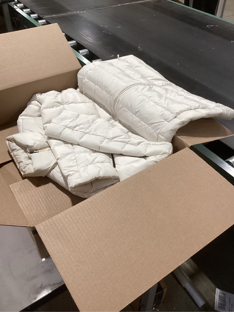 Condition photo showing As Is for THE NORTH FACE Women's Aconcagua Parka | Wind Resistant, Water Repellent, 600 Fill Waterfowl Down Insulation Small White Dune