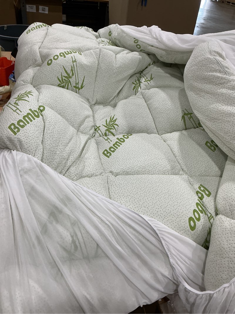 Condition photo showing Good Condition for niagara sleep solution ultra soft king size mattress topper - viscose made from bamboo  top mattress pad for back pain relief - naturally cooling for hot sleepers, green king 1 green