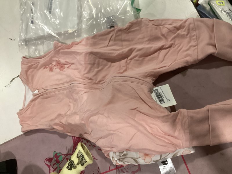Condition photo showing Good Condition for (girls pink)chilsuessy toddler sleep sack with feet 1.0 tog wearable blanket for baby 3-4t blue & green animals l(3-4t)